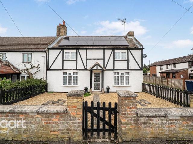 4 bedroom cottage for sale