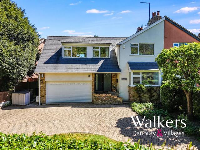 4 bedroom cottage for sale