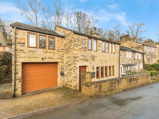 4 bedroom cottage for sale