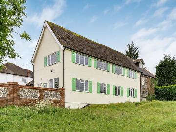 4 bedroom cottage for sale