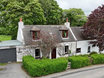 4 bedroom cottage for sale