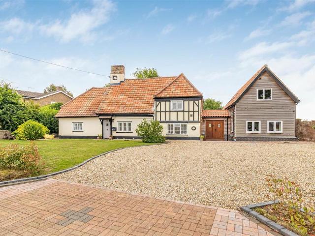 4 bedroom cottage for sale