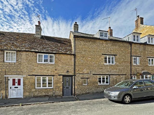 4 bedroom cottage for sale