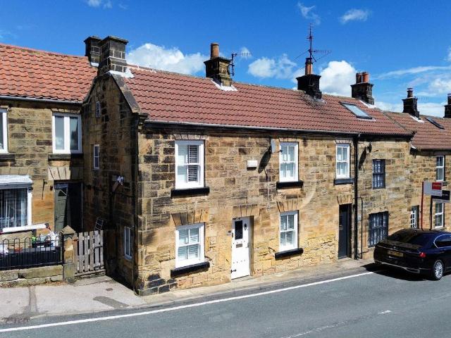 4 bedroom cottage for sale