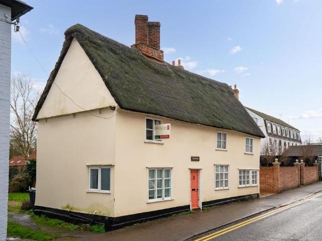 4 bedroom cottage for sale