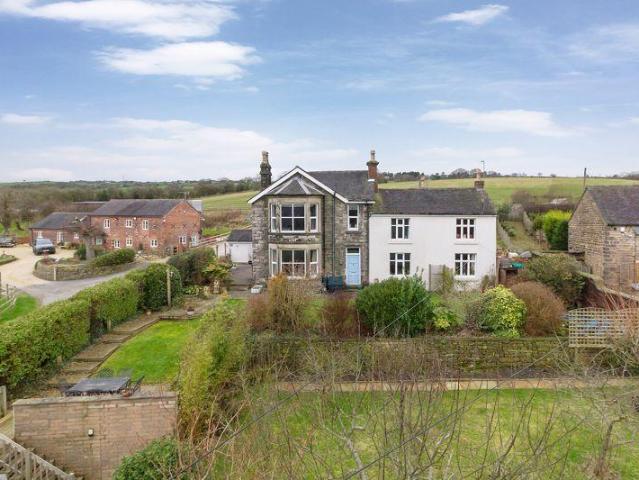 4 bedroom cottage for sale