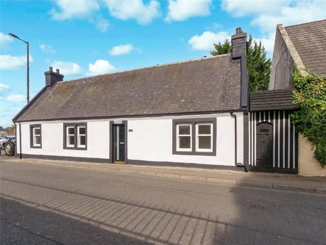 4 bedroom cottage for sale