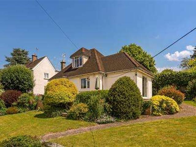 4 Bedroom Cottage House