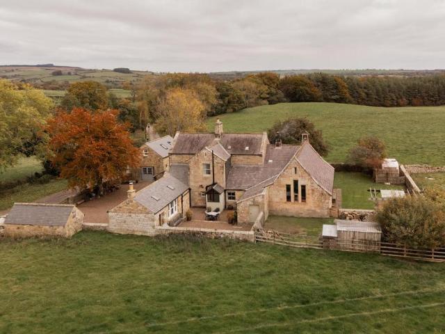 4 bedroom country house for sale