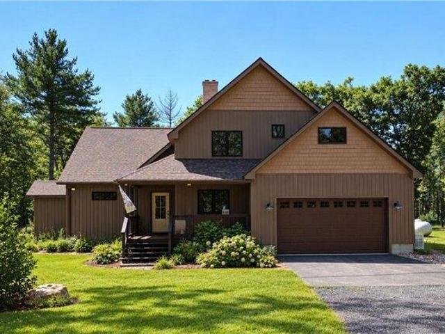 4 bedroom, Coventry RI 02827 105680829