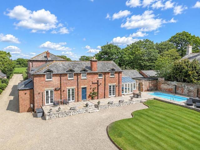 4 bedroom coach house for sale