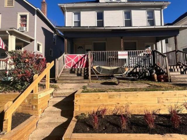 4 bedroom, Columbus OH 43201 105841983