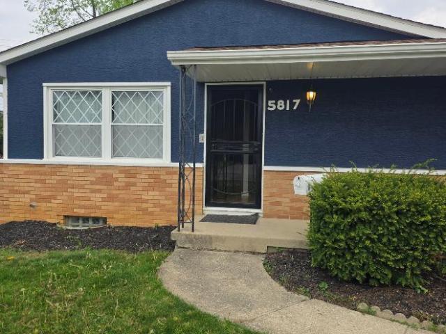 4 bedroom, Columbus OH 43229 LS105325719