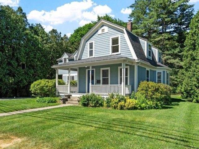 4 bedroom, Concord MA 01742 104691629
