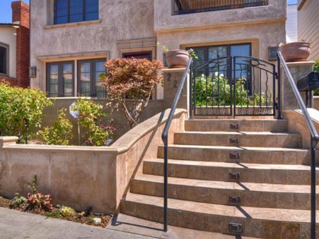 4 bedroom, Corona Del Mar CA 92625 105018517