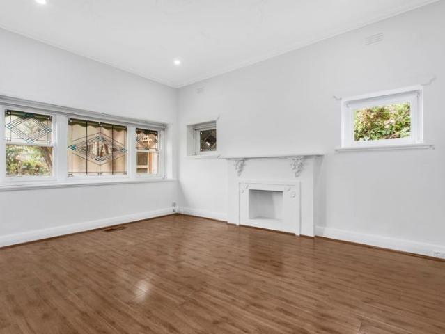 4 Bedroom Caulfield Home with Flexible 5th Bedroom Option