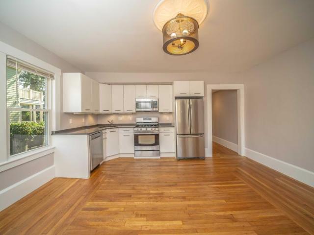 4 bedroom, Cambridge MA 02138 LS98394747