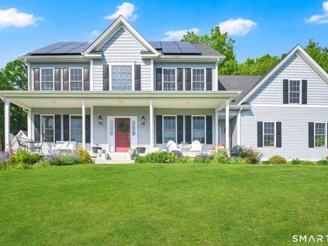 4 bedroom, Canton CT 06019 104832298