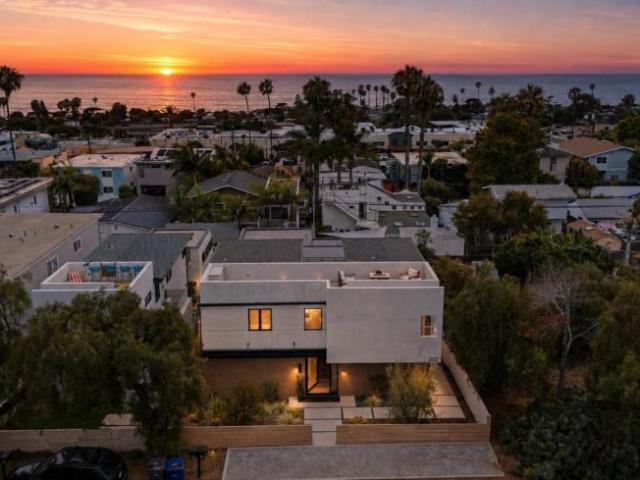 4 bedroom, Cardiff By The Sea CA 92007 105847457