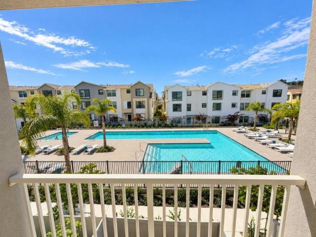 4 bedroom, Carlsbad CA 92008 LS105483616