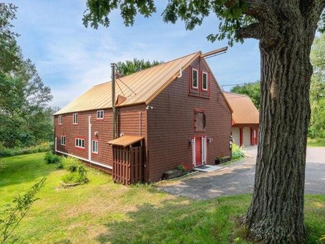 4 bedroom, Center Harbor NH 03226 104903412