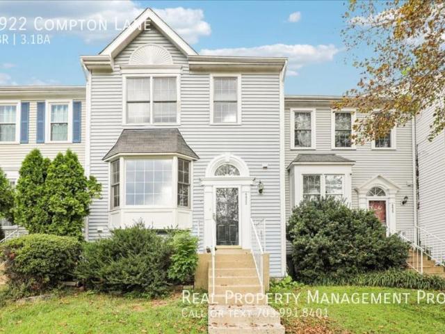 4 bedroom, Centreville VA 20121 105664229