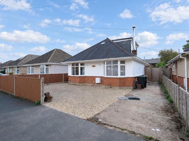 4 bedroom chalet for sale