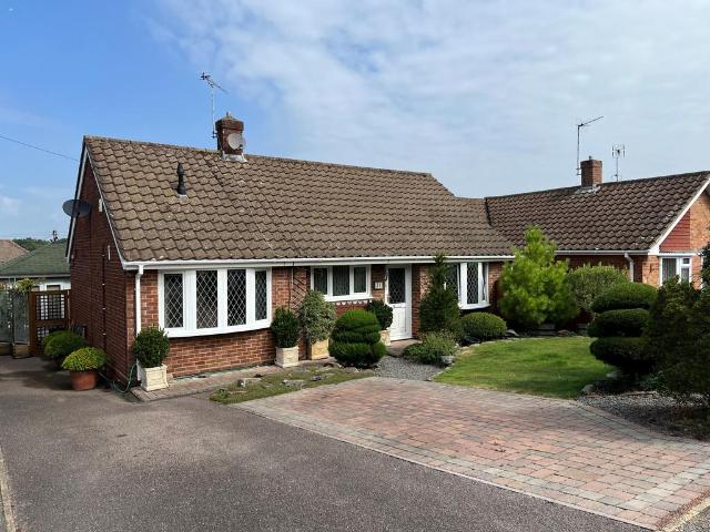 4 bedroom chalet for sale