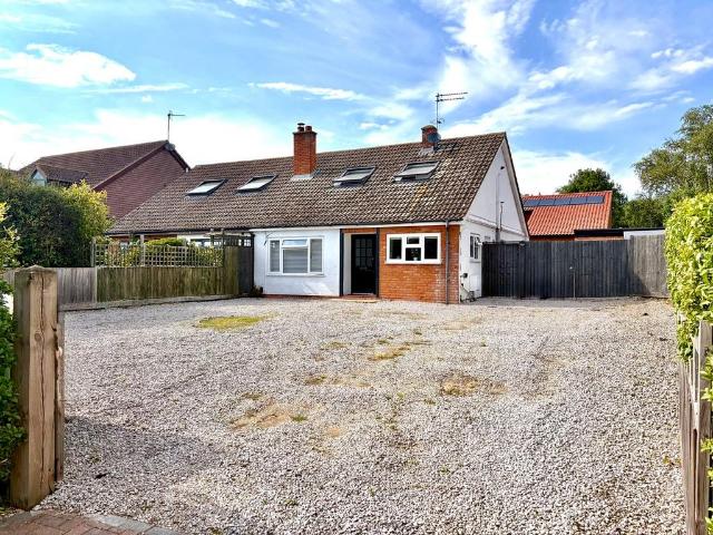 4 bedroom chalet for sale