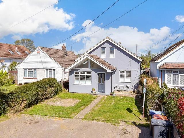 4 bedroom chalet for sale
