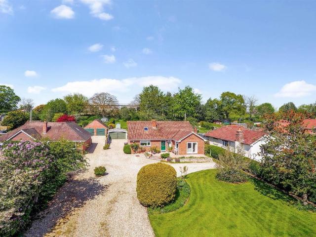 4 bedroom chalet for sale