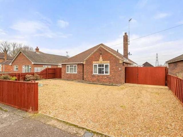 4 Bedroom Chalet House