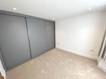 4 bedroom chalet to rent