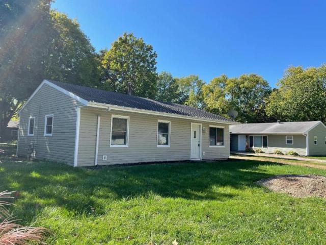 4 bedroom, Champaign IL 61821 LS105597614