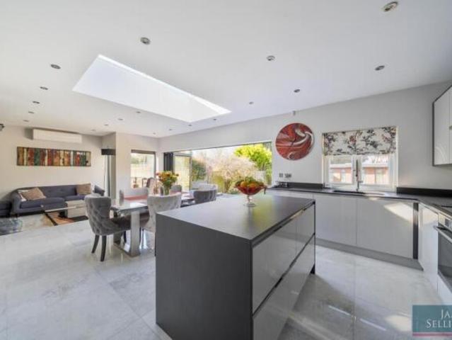 4 bedroom semi detached house for sale in Spencefield Lane, Evington, Leicester, LE5