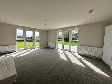 4 bedroom character property to rent
