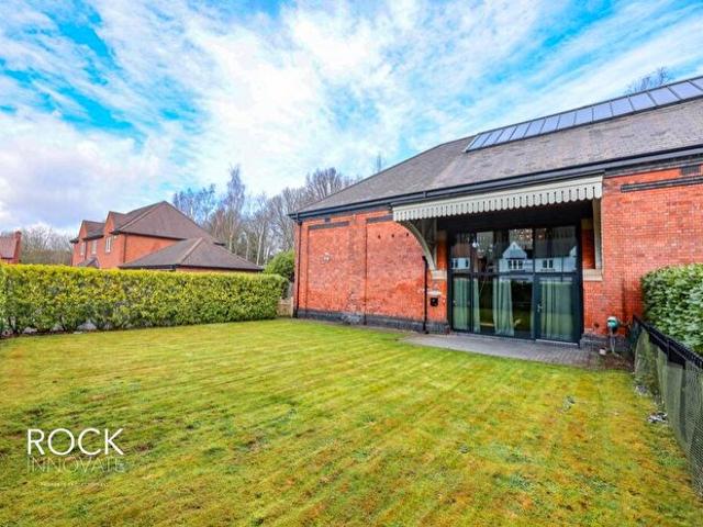 4 Bedroom Character Property To Rent In Thomas De Beauchamp Lane, Sutton Coldfield, West Midlands, B73