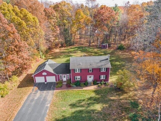 4 bedroom, Charlton MA 01507 105512085