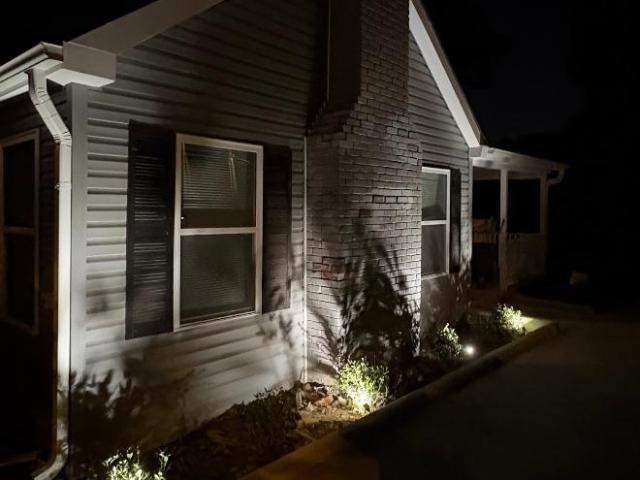 4 bedroom, Charlotte NC 28208 106133061