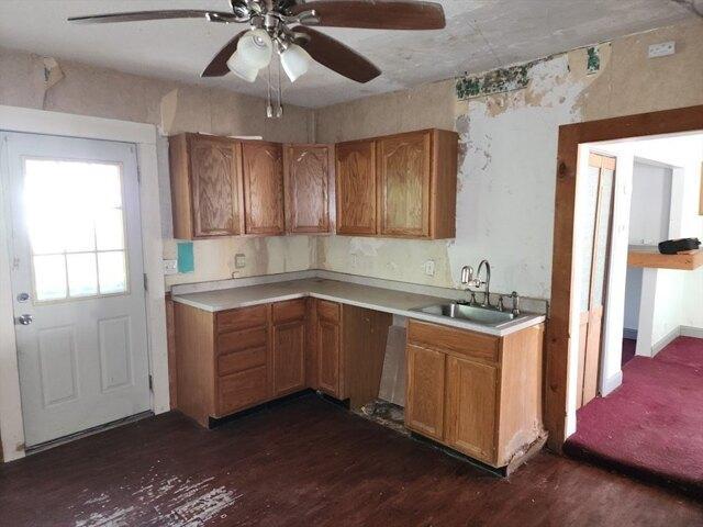 4 bedroom, Chicopee MA 01020 105239713