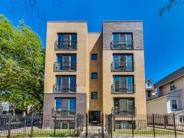 4 bedroom, Chicago IL 60647 105647705