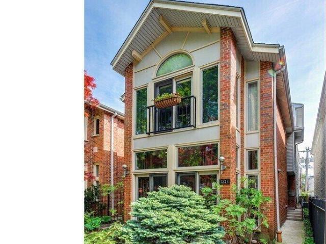4 bedroom, Chicago IL 60657 103451142