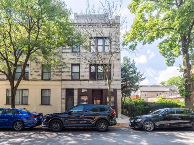 4 bedroom, Chicago IL 60607 105845508