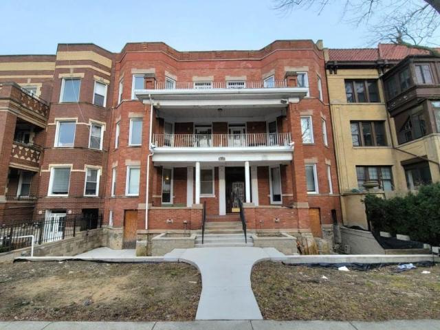 4 bedroom, Chicago IL 60626 104919300