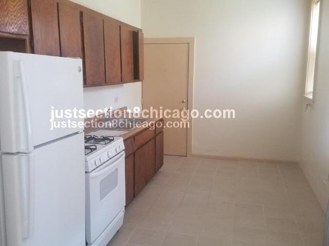 4 bedroom, Chicago IL 60637 104566004