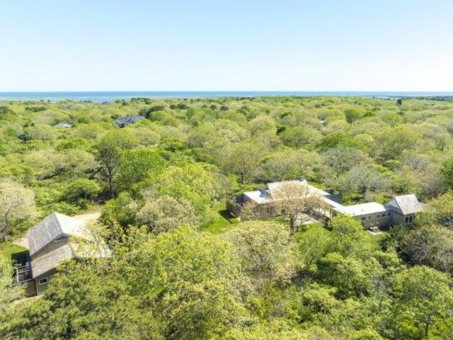 4 bedroom, Chilmark MA 02535 105589637