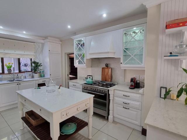 4 Bedroom cluster to rent in Bryanston, Sandton