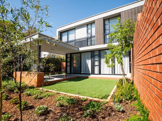 4 bedroom cluster for rent in Parkview