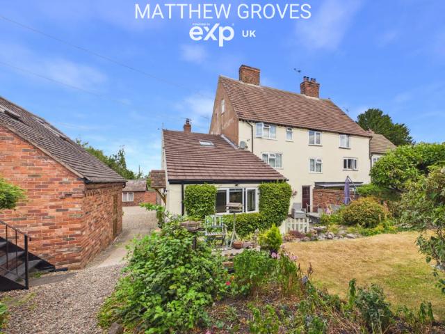 4 bedroom cluster house for sale