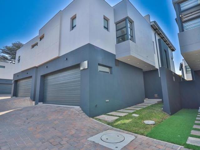 4 Bedroom Cluster in Bryanston